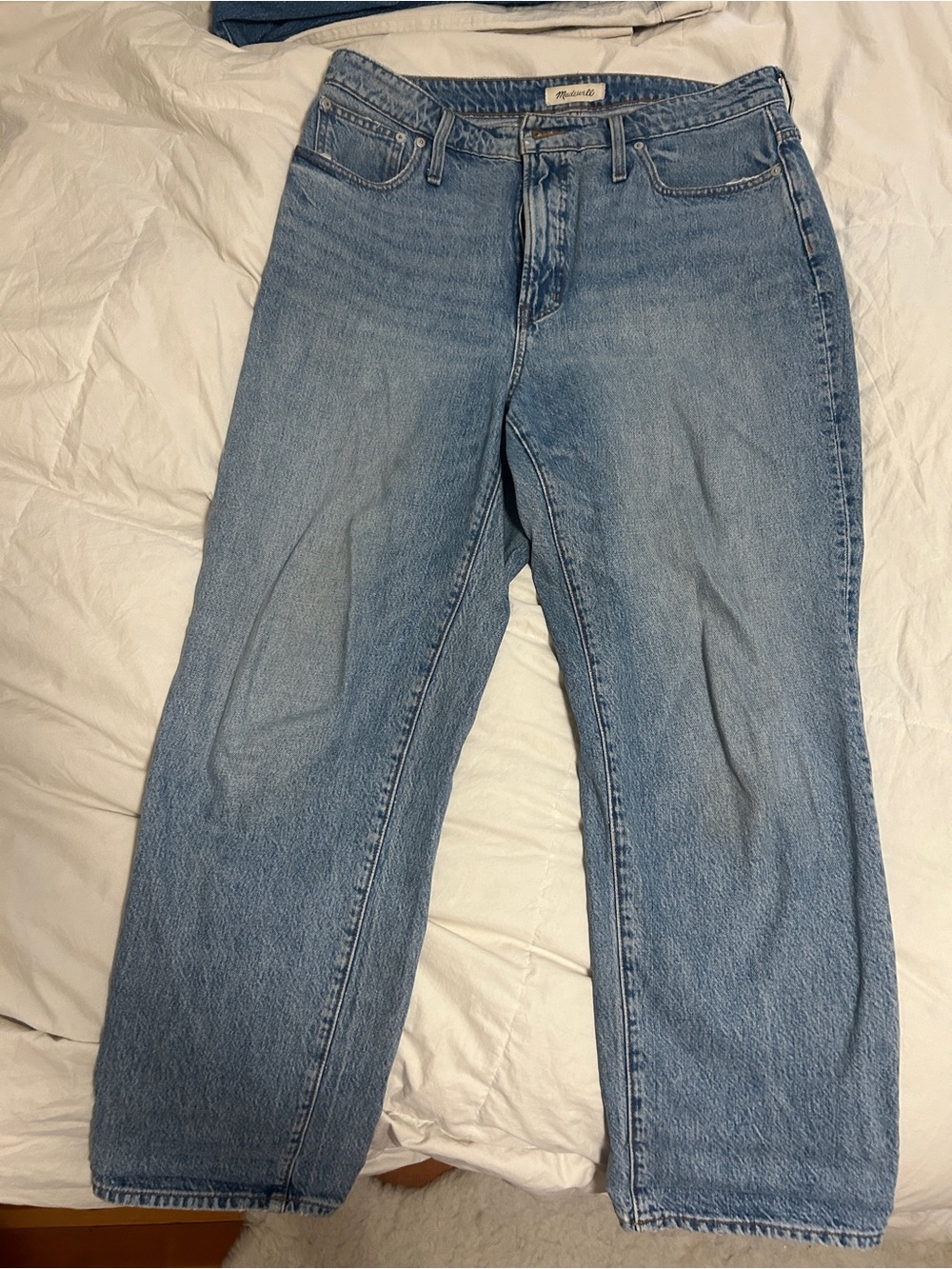 Relaxed Light Blue Women’s Jeans by Madewell